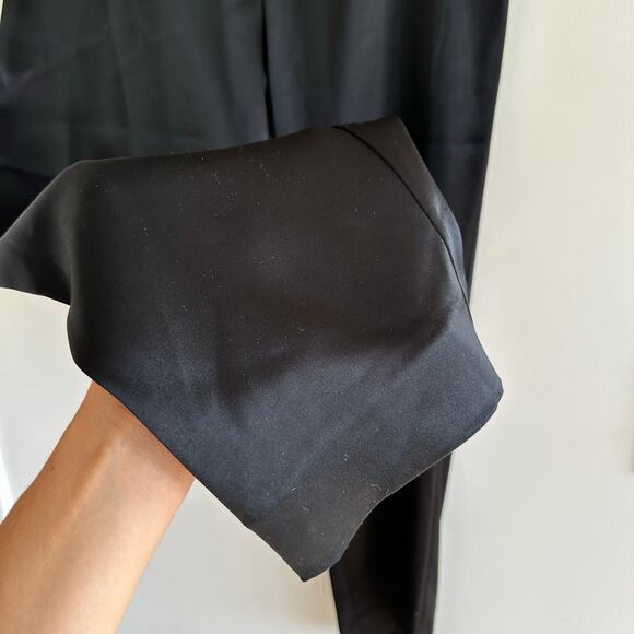 ST. JOHN Caviar Emma Liquid Satin Side Zip Pants Black 10 - Picture 4 of 11